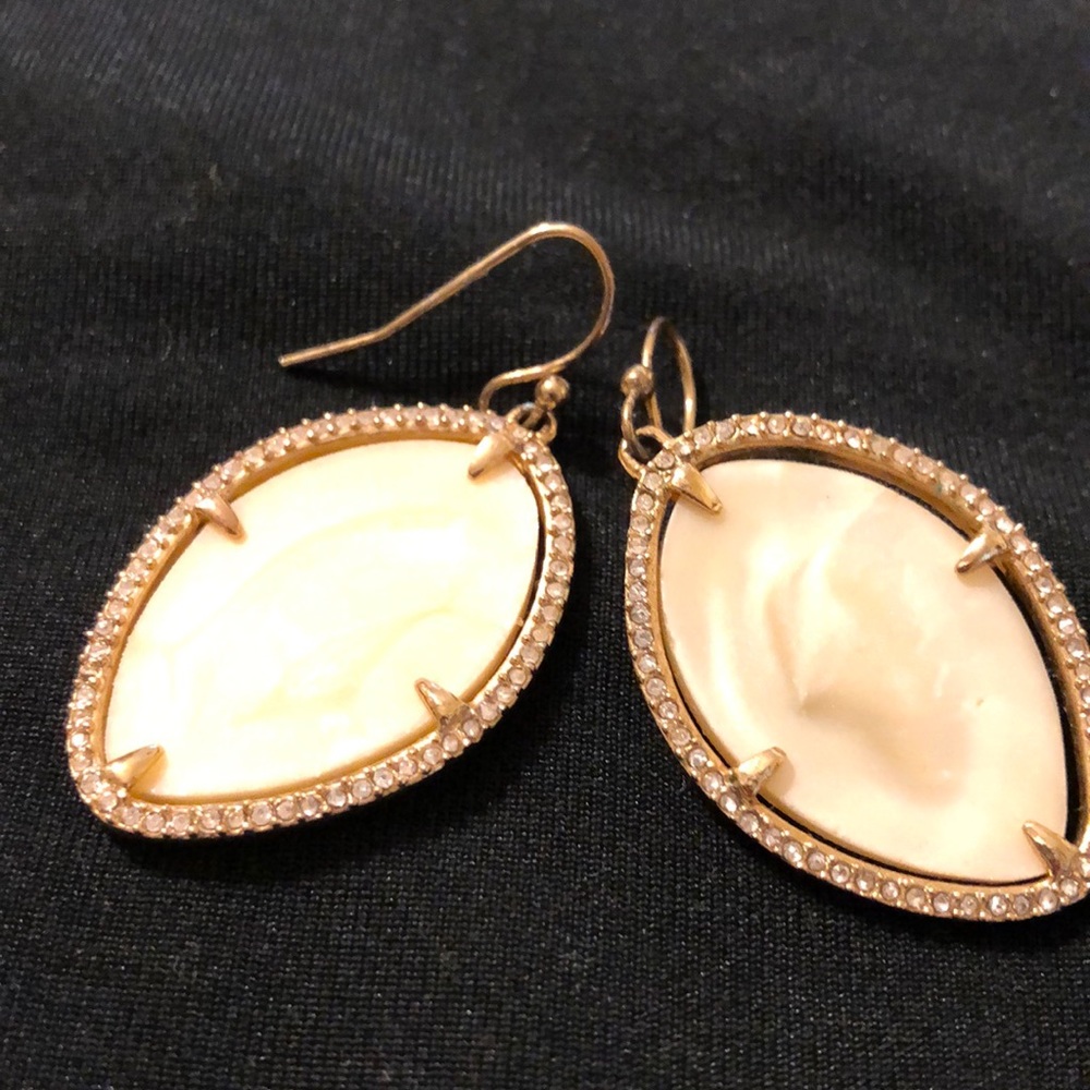 GUC Stella & Dot earrings